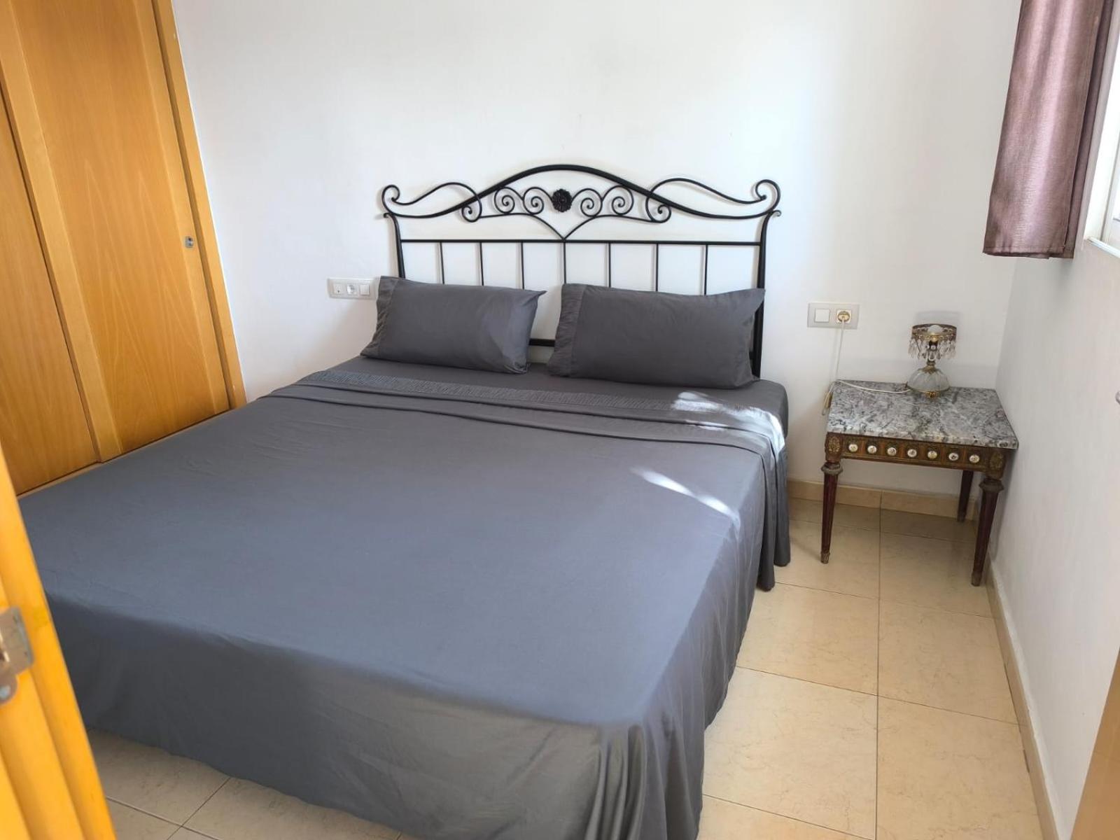 Hostal Bluemar Almería Habitación foto